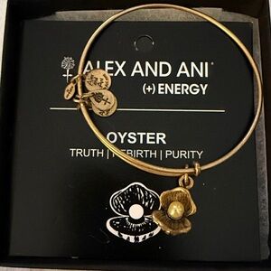 Alex and Ani Oyster Bangle Bracelet